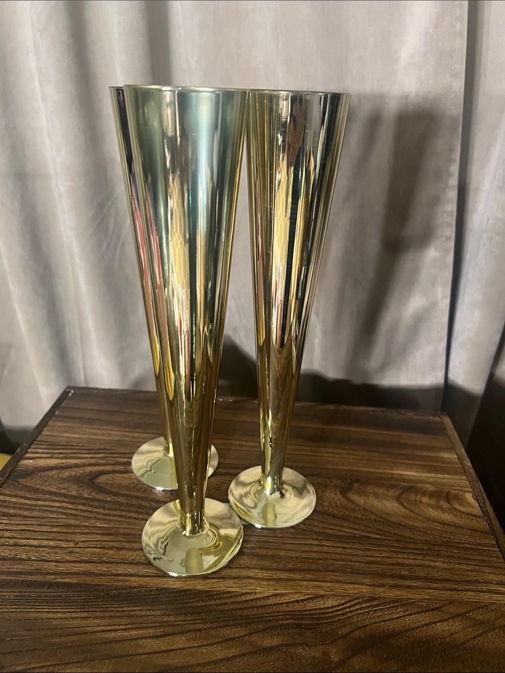 Set of 4pc glass Metallic Gold Champagne Flutes
